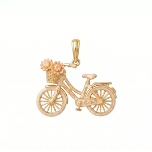 Vista detallada de un colgante de bicicleta 3D de acero 316L con flores esmaltadas