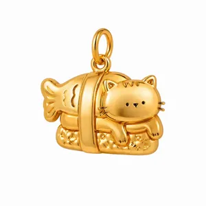 Detail of a 3D cute cat pendant in gold-plated 316L stainless steel