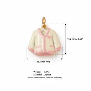 Detailed technical view showing size and weight of the copper clothing-shaped charm pendant