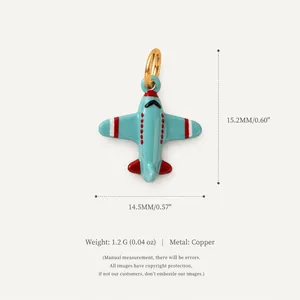 Spécifications détaillées d'un pendentif en cuivre avion avec poids et dimensions.