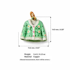 Detailed view of a green floral cardigan pendant showing dimensions and material.