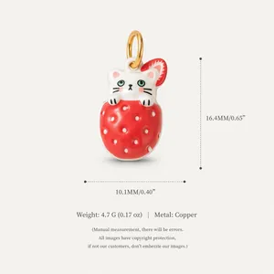 Detail showing the dimensions and weight of the cute strawberry cat pendant for jewelry.