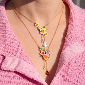 Collana con Pendente Vintage in Smalto Fiori Animali Con Nappa Rame Placcato Oro Stile Fata Fiore Ape Volpe Gioielli Donna