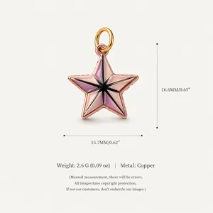Vue détaillée des dimensions et spécifications du pendentif étoile rose et violet pour bijoux