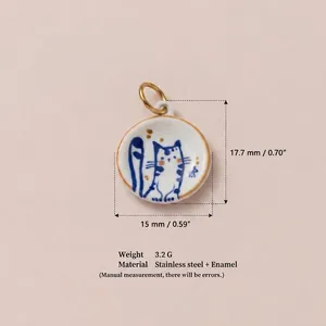 Kleine blauwe kat emaille hanger in 18K verguld roestvrij staal materiaal