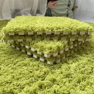 Tapis de sol emboîtables à poils longs et dalles de puzzle en peluche pour chambre en vert lime