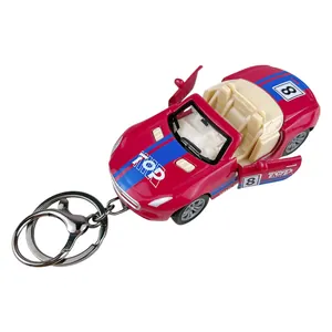 Luxe rode legering sportwagen cabriolet sleutelhanger met openslaande deuren en decals
