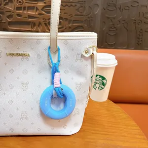Φορητό μπλε μπρελόκ σιλικόνης σε σχήμα ελαστικού για εξάσκηση των χεριών