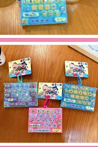 Porte-clés mini clavier mécanique Crayon Shin-chan, jouet antistress pour sacs