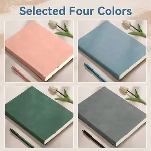 Cuadernos A5 de cuero nubuck en cuatro colores con bolígrafos y tulipanes decorativos