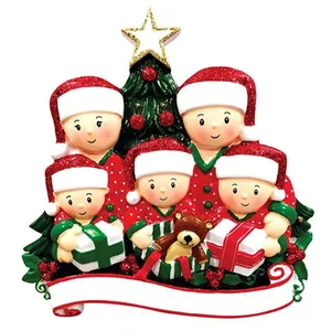 Hand-painted DIY 2025 family Christmas tree ornament featuring five figures and cute bear