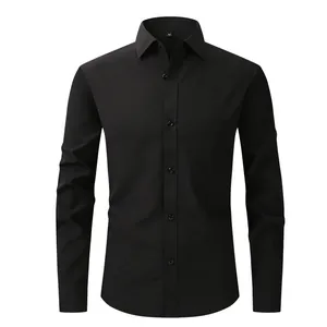 Chemise habillée noire ajustée à manches longues pour homme avec poche de poitrine