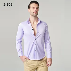 Chemise habillée à manches longues pour hommes, coupe ajustée, de couleur lilas unie