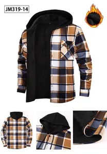 Vues détaillées d'une chemise en flanelle à carreaux pour homme avec doublure polaire