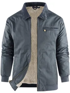 Herrenjacke aus gewachstem Baumwoll-Canvas mit warmem Fleecefutter und Umlegekragen