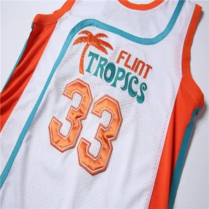 Gros plan de haute qualité du détail brodé du maillot de basket Flint Tropics 33