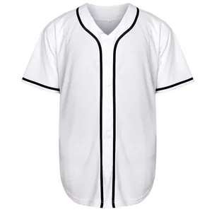 Vista dettagliata di una maglia da baseball bianca con finiture nere e bottoni