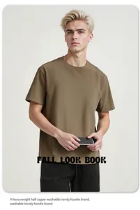 Heavyweight 260G cotton solid color t-shirt for men in a relaxed casual fit