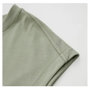 Detailed macro view showing the precise shoulder seam of a heavy 270G cotton sleeveless vest