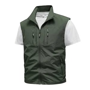 Gilet de pêche extérieur vert léger pour hommes avec plusieurs poches pour l'été