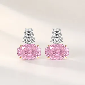 Elegantes pendientes de cristal rosa con corte de rosa y agujas de plata S925