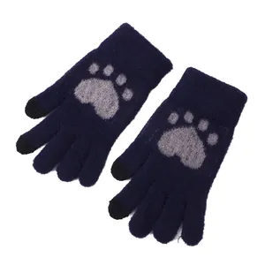 Winterliche dunkelblaue Touchscreen-Strickhandschuhe mit süßem grauem Pfotenmuster