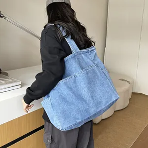 Women Nylon Crescent Shoulder Bag Large Capacity Pleated Drawstring Hobo Crossbody Bag Japanese Minimalist Fashion