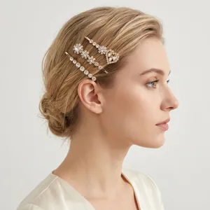 Coffret de barrettes à cheveux élégantes en alliage doré avec strass en forme de cœur