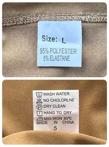 Détail de l'étiquette de lavage et de taille d'un t-shirt de sport