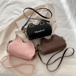 Sac à bandoulière mignon oreilles de chat en velours avec détails léopard multicolore