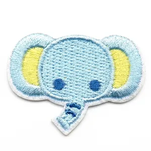 Lindo parche bordado de elefante azul claro termoadhesivo para ropa y decoración DIY