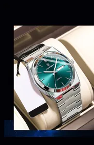 Reloj de cuarzo de lujo para hombre impermeable con esfera verde y acero inoxidable