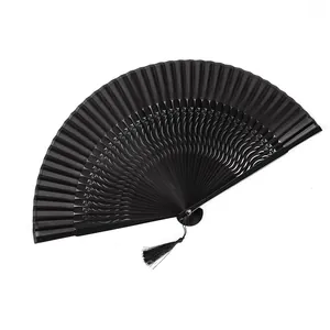Elegante ventaglio pieghevole laccato nero con nappa di seta per danza
