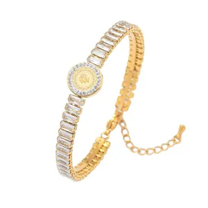 Gold-plated baguette zircon bracelet with vintage coin portrait medallion