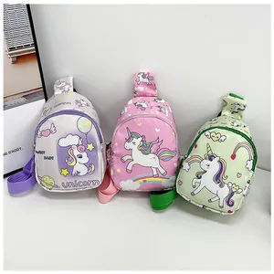 Variété de jolis sacs de poitrine licorne pour enfants en violet, rose et vert