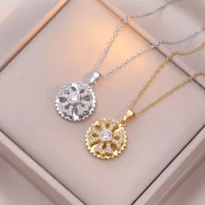 Rotating Snowflake Pendant Necklace Titanium Steel Zirconia Inlaid Chic Floral Jewelry For Women Fashion Novelty Gift