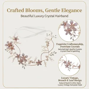 Bandeau élégant fait main avec fleurs en strass pour mariages et styles de forêt