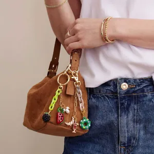 Bijou de Sac Porte-clés en Cuivre Plaqué Or 18K Avec Perles Colorées Pendentif Fleur Fruit pour Femmes Mode Accessoires de Sac Décoration