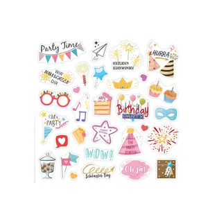 Planche d'autocollants d'anniversaire avec voeux de fête en anglais et allemand pour scrapbooking.