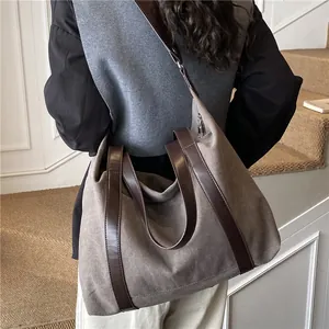 Grande borsa tote in tela marrone da donna, borsa a tracolla stile pendolare in pelle