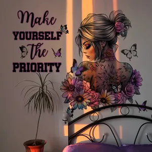 Vue détaillée du sticker mural fille de dos avec papillons et citation motivante.
