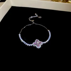 Bracelet élégant fleur en argent avec cristaux de zircon rose et chaîne ajustable