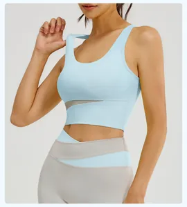 Vue détaillée du soutien-gorge de sport colorblock à fort impact pour le yoga