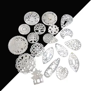 Pendentifs en Nacre Naturelle Coquillage Rond Goutte d'eau Sculpture Ajourée Breloques pour Accessoires de Bijoux DIY