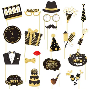 2026 New Year Photo Booth Props Black Gold Glitter Cardstock Props For Family Reunion New Year Eve Celebration Decorations