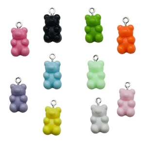 Juego de diez colgantes de ositos de resina de colores para creación de bisutería DIY