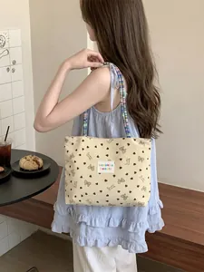 Borsa a tracolla alla moda in velluto a coste stile coreano con fiocchi e cuori carini