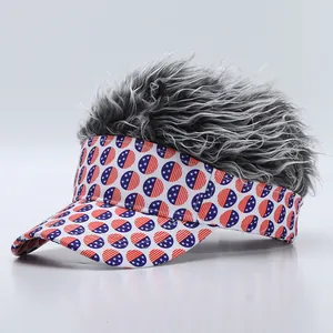 Visera original con peluca gris y diseño de bandera estadounidense