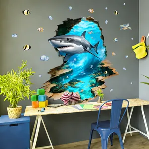 Autocollant mural 3D requin perçant le mur avec un paysage sous-marin réaliste
