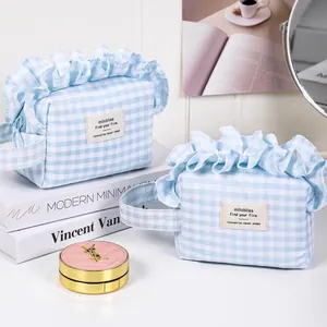 Gingham Plaid Makeup Bag With Ruffle Trim Portable Polyester Cosmetic Pouch For Travel Toiletry Organizer